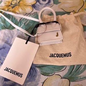 Authentic Jacquemus White Le Petit Chiquito Nano Mini Crossbody